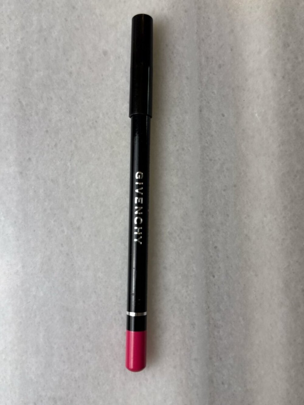 Givenchy lip liner #4 Fuchsia